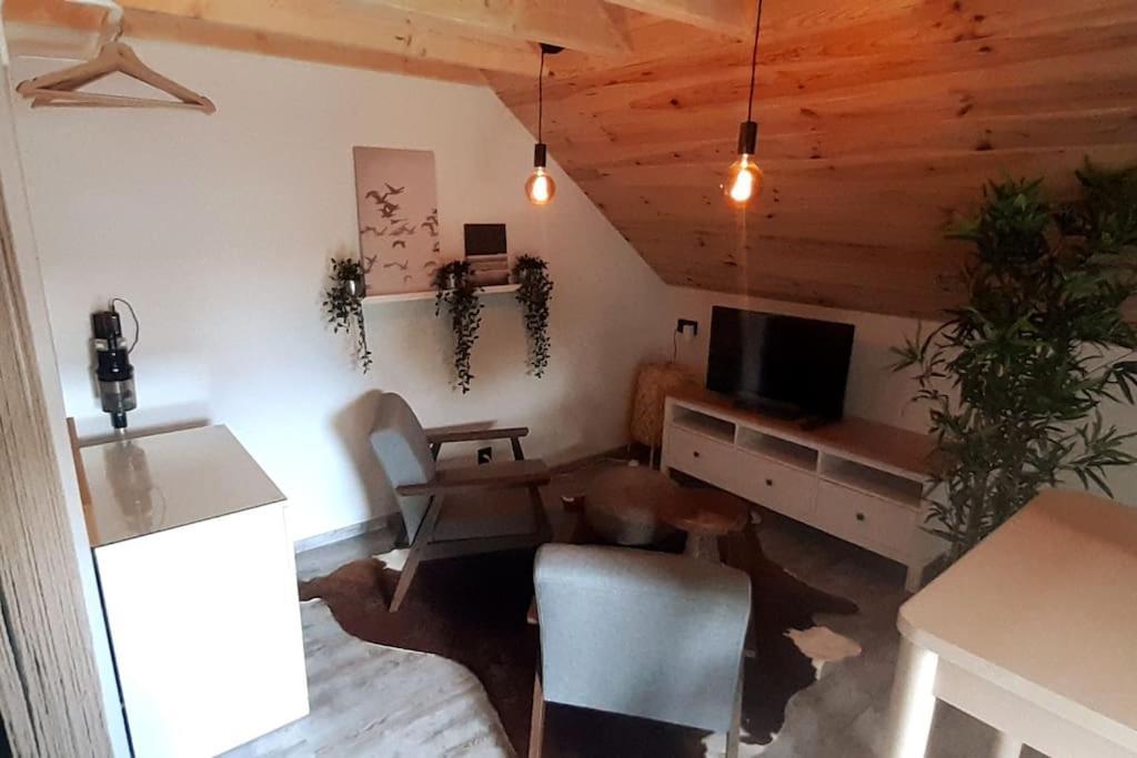 La Parenthese La Ou Le Temps S'Arrete. Apartment Gouvy Ngoại thất bức ảnh
